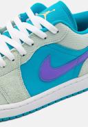 Jordan 1 Low Men Shoes - Green - Size: 16 - Foot Locker