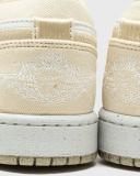 Jordan 1 Low SE Team Gold (Women's)