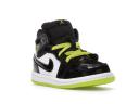 Jordan 1 Mid Black Cyber Mystic Green (TD)