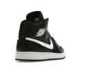 Jordan 1 Mid Black/White
