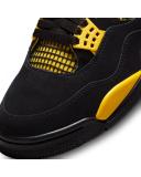 Jordan 4 Retro Thunder (2023)