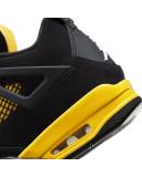 Jordan 4 Retro Thunder (2023)