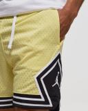 Jordan Dri-FIT Sport Men's Diamond Shorts - Yellow - 50% Recycled Polyester