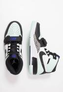 Jordan Legacy 312 Igloo