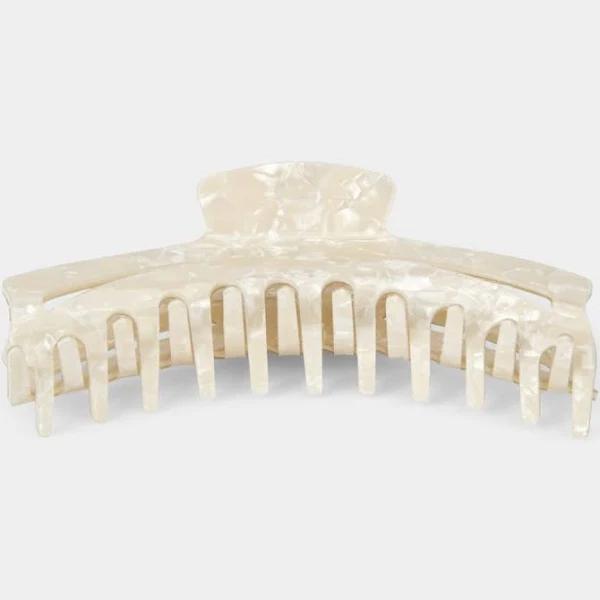 Kmart Overd Claw Clip in Pearl