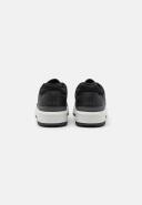 Lacoste 46sma0074 Trainers Black EU 40 Man