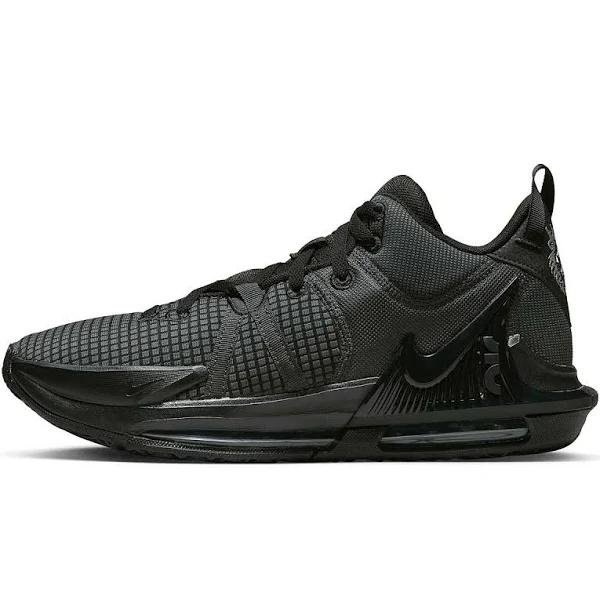 LeBron Witness 7 Basketball Shoes - Purple