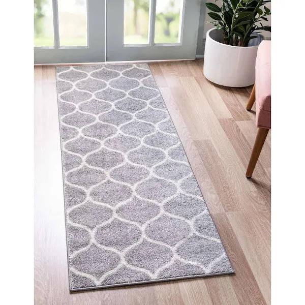 Light Gray Trellis Frieze Rug 6 ft Runner
