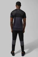 Man Active Ultra Stretch Contrast Cropped Joggers