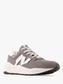 Men's Sneakers New Balance M5740VPB