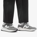 Men's Sneakers New Balance M5740VPB