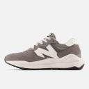 Men's Sneakers New Balance M5740VPB