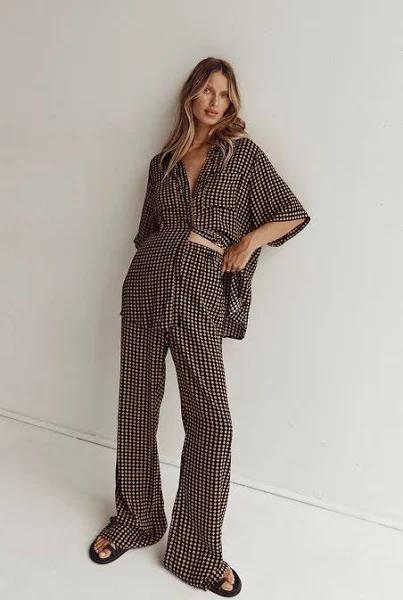 Mila Drawstring Pants in Caramel Size 10 by DISSH