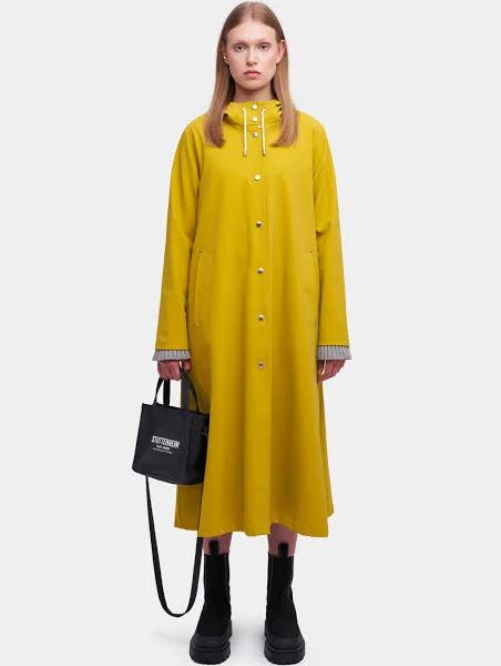 Mosebacke Long Matte Raincoat Gold