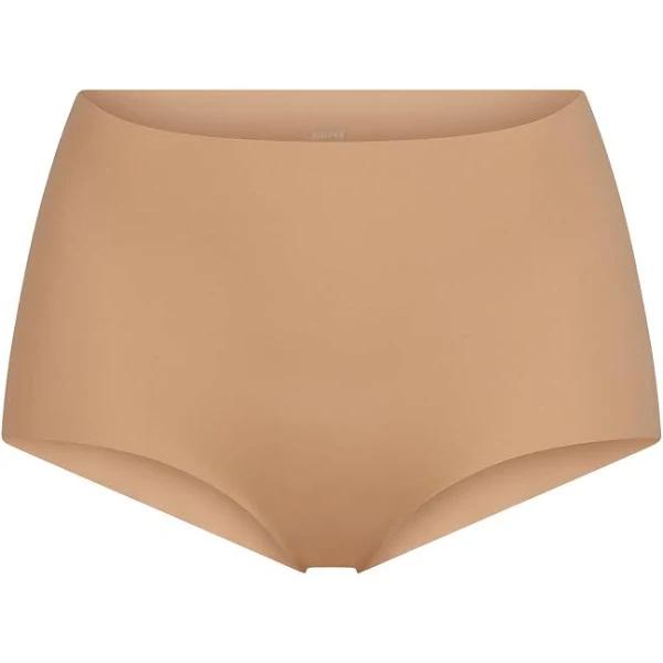 Naked Boy Short | Ochre