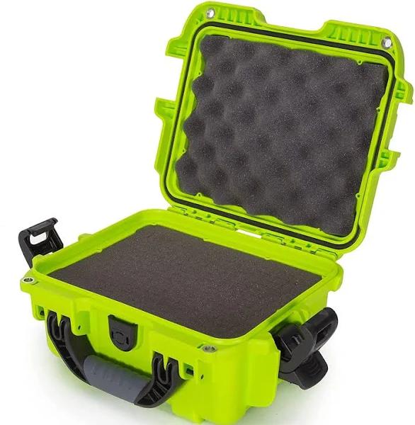 Nanuk 905 Waterproof Hard Case With Foam Insert - Lime