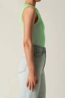 Neuw Jonesy Singlet - Apple - 6