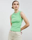 Neuw Jonesy Singlet - Apple - 6