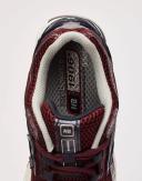 New Balance 1906R Burgundy Black - Size 5 - Burgundy/Black