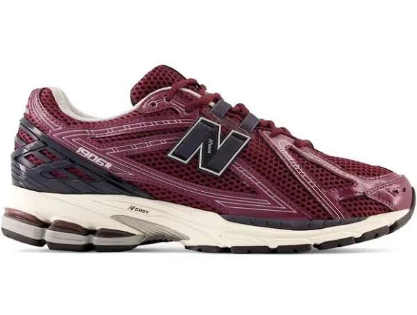 New Balance M1906RCC, Burgundy