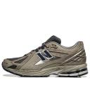 New Balance 1906R in Grey - Size 8.5