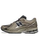 New Balance 1906R in Grey - Size 9.5