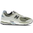 New Balance 2002R Women Shoes - Green - Size: M5.5/W7 - Foot Locker