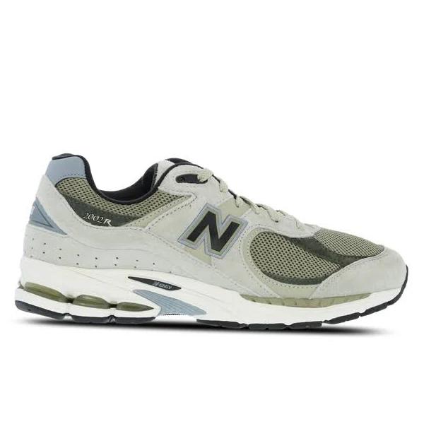 New Balance 2002R Women Shoes - Green - Size: M5.5/W7 - Foot Locker