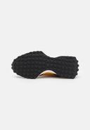New Balance 327 Shoes (madras orange)