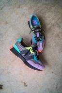 New Balance 327 'Miami Nights' Mens Sneakers - Size 10.0