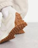 New Balance 327 Premium Sneakers in Off White