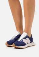 New Balance 327 Shoes - Size 5.5