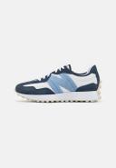 New Balance 327 Sneakers