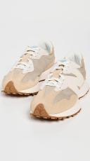 New Balance 327 Sneakers