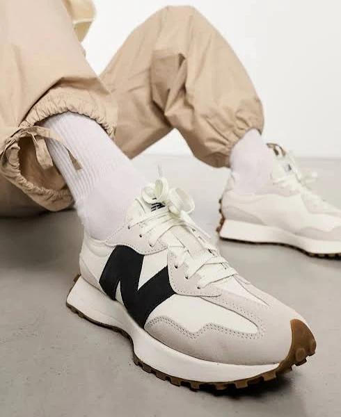 New Balance 327 Sneakers in Off White & Black