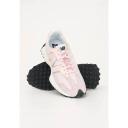 New Balance 327 Sneakers in Pink
