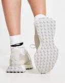 New Balance 327 Timberwolf Aluminum (Women's)