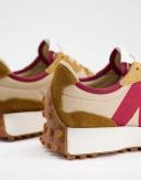 New Balance 327 Trainers in Tan and Pink-Grey
