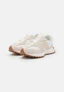 New Balance 327 Women's Sneaker