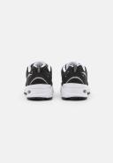 New Balance 530 Black Trainers