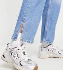 New Balance 530 Trainers in White and Burgundy - Exclusive to ASOS