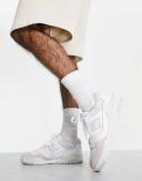 New Balance 550 Sneakers in White Grey and Baby Blue - Exclusive to ASOS
