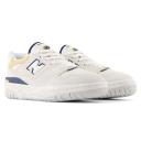 New Balance 550 Women's - White - 6