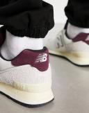 New Balance 574 Trainers in White and Burgundy