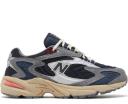 New Balance 725 Black Dark Grey