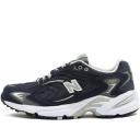 New Balance 725 Black Dark Grey