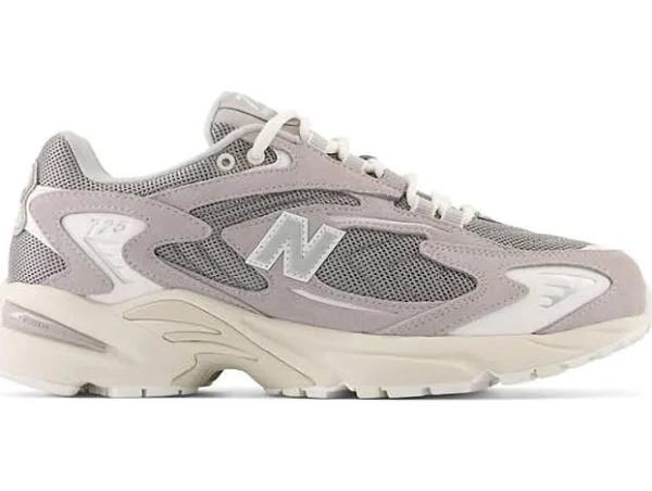 New Balance 725 Light Grey