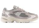 New Balance 725 Light Grey