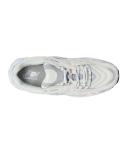 New Balance 725 Sneakers in cream-Pink