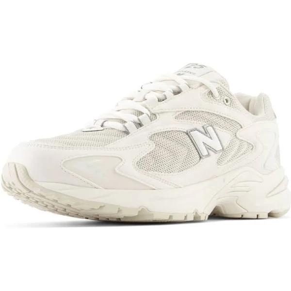 New Balance 725 Sneakers in White